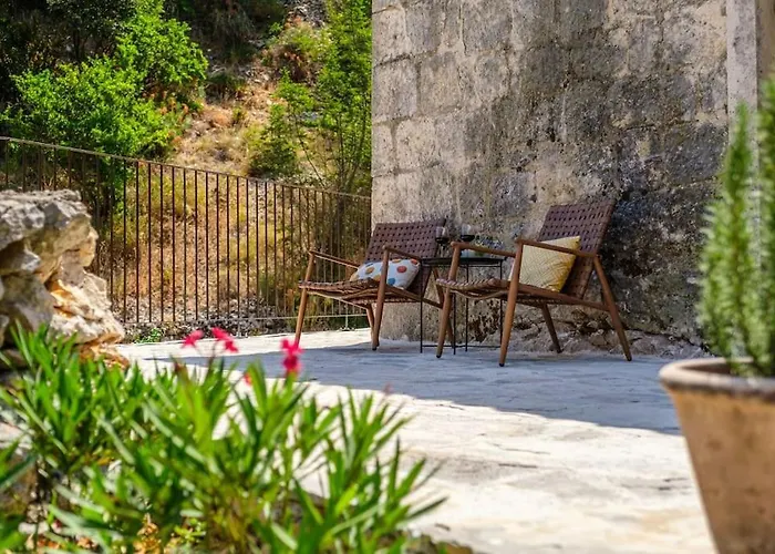 Stone Bridge * Dol (Brac)